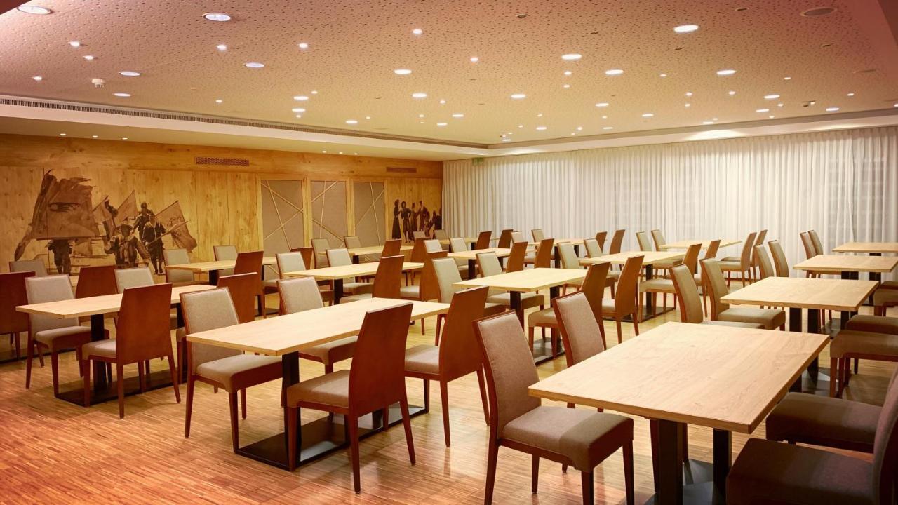 Hotel Goldener Hirsch カウフボイレン エクステリア 写真