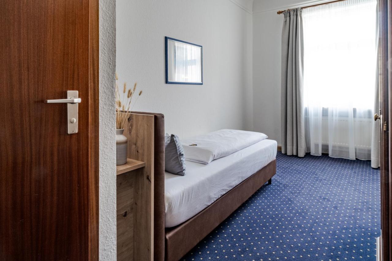Hotel Goldener Hirsch カウフボイレン 部屋 写真